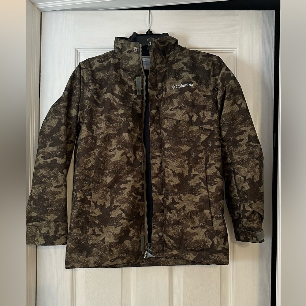 Ski Jacket Khaki Size M (10-12) For Boys